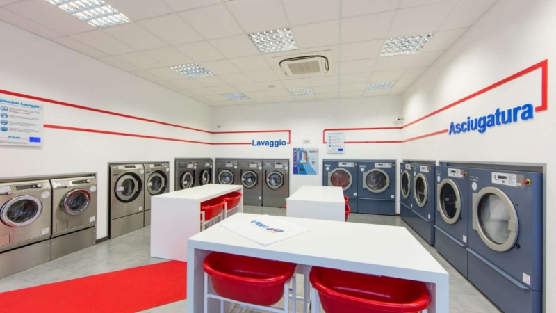 interno lavanderia a gettone